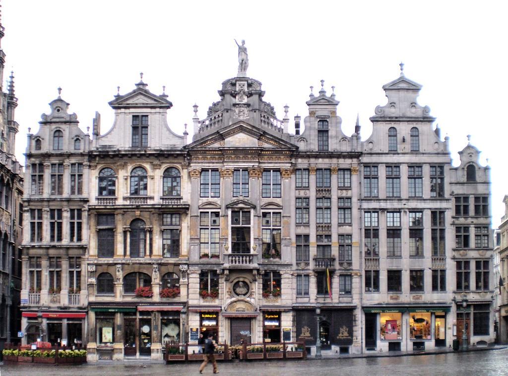 Grand Place Apartments Bruxelas Exterior foto